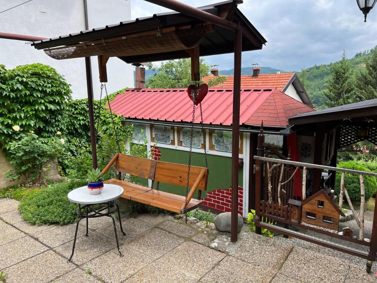 Appartement Queen à Visoko Extérieur photo