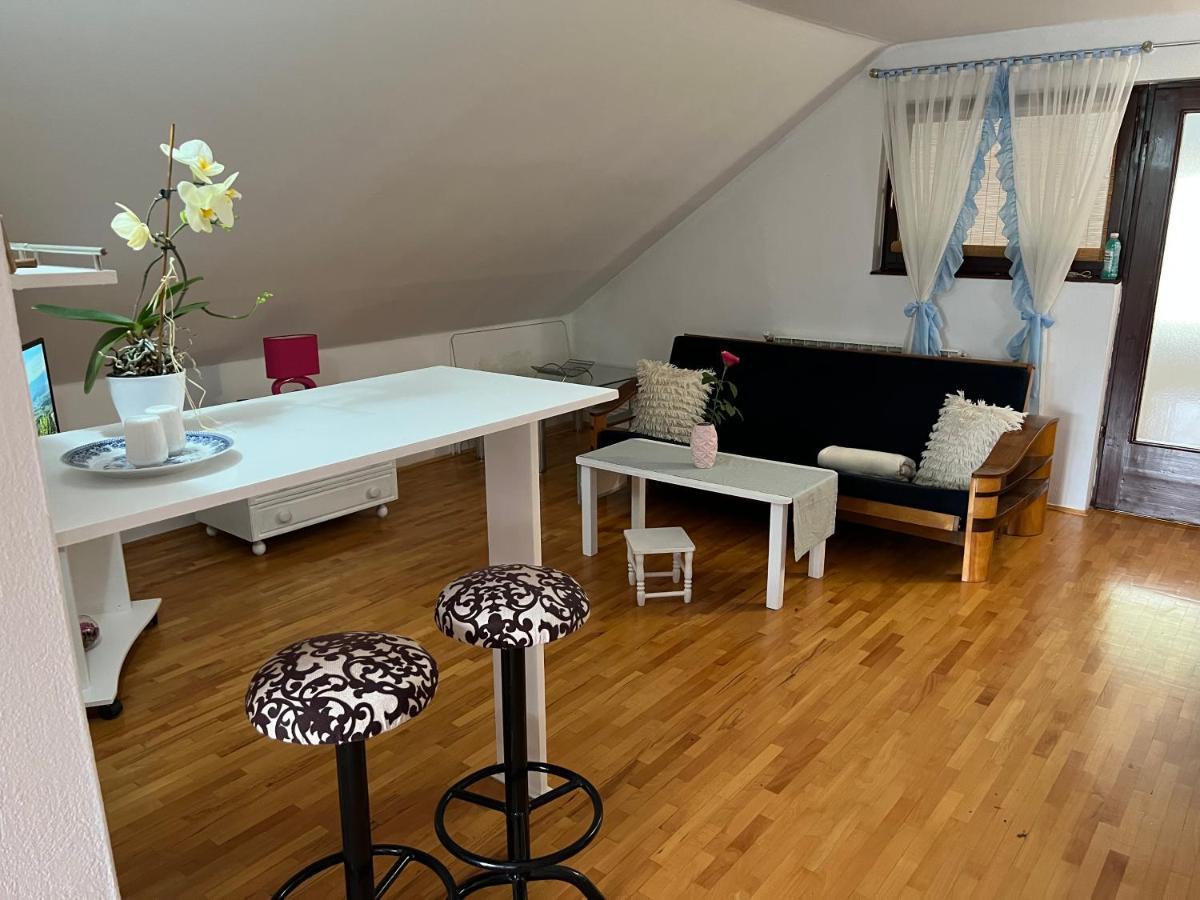 Appartement Queen à Visoko Extérieur photo